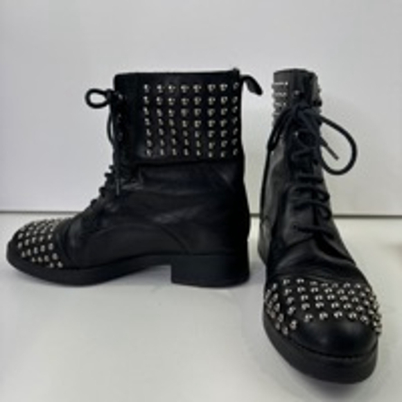 Fabianelli Women's Black Leather studded lace up ankle boots size 39 - Picture 3 of 10